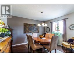 13 FERNCLIFFE Street - 11