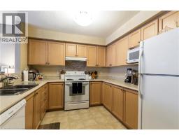 13 FERNCLIFFE Street - 7