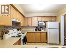 13 FERNCLIFFE Street - 8