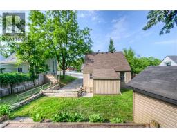 44 DUNDAS Street E - 34