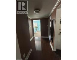 34 QUEENSWAY Drive - 23
