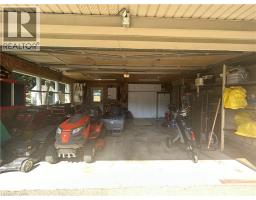 34 QUEENSWAY Drive - 3