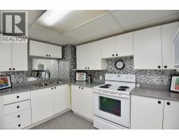 18 CLARA Crescent - 33
