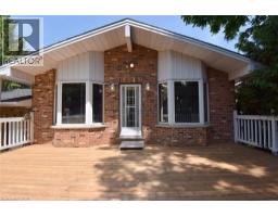18 CLARA Crescent - 36