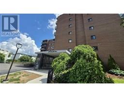279 CHANDLER Drive UnitNo. 706 - 1
