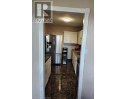 279 CHANDLER Drive UnitNo. 706 - 27