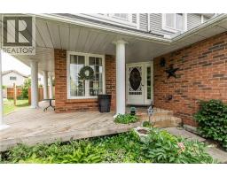 108 FAIRGREEN Close - 2