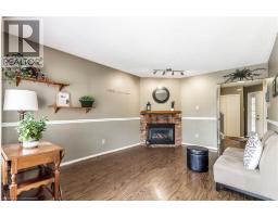 108 FAIRGREEN Close - 8