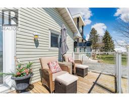 793 LAKESHORE Road - 10