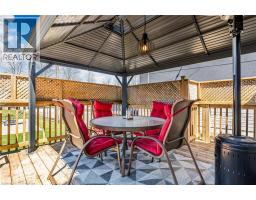793 LAKESHORE Road - 32