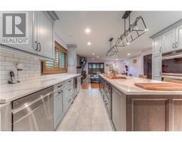 310 CAVENDISH Drive - 11