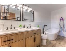310 CAVENDISH Drive - 33