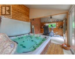310 CAVENDISH Drive - 7