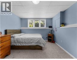 15 SHANNON Street - 33