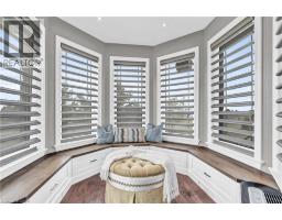 46 ANITA Drive - 32