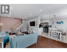 300 TRAYNOR Avenue UnitNo. 14 - 4