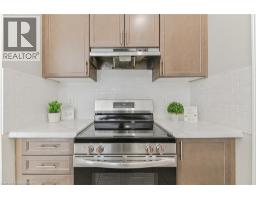 24 WEATHERALL Avenue - 22