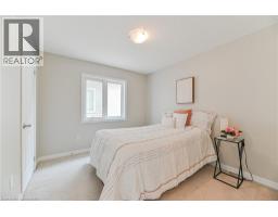 24 WEATHERALL Avenue - 38