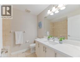 24 WEATHERALL Avenue - 41