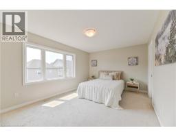 24 WEATHERALL Avenue - 43