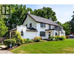 138 CAITHNESS Street E - 2