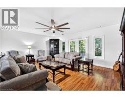 138 CAITHNESS Street E - 23