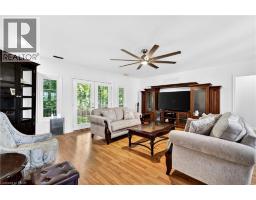 138 CAITHNESS Street E - 24