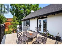 138 CAITHNESS Street E - 31