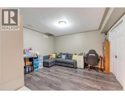17 WEBB Avenue - 17
