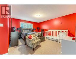 17 WEBB Avenue - 33