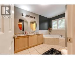 17 WEBB Avenue - 37