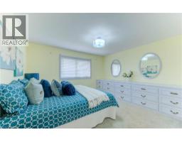 41 WEICHEL Street - 21