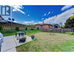 41 WEICHEL Street - 34