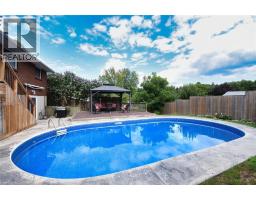 144 VICTORIA Street - 39