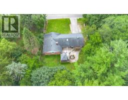 15 EVERGREEN HILL Road - 38