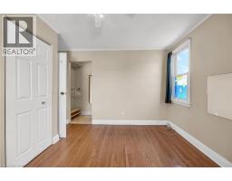 894 GARTH Street - 16