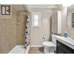 894 GARTH Street - 17