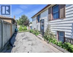 894 GARTH Street - 31