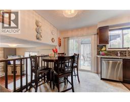 87 SUGAR MAPLE Street - 19