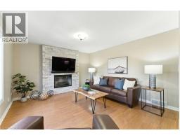 62 ZELLER Drive - 19