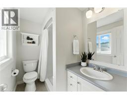 62 ZELLER Drive - 25