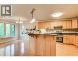670 SALZBURG Drive - 14