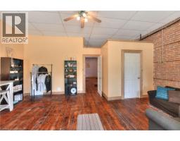 776597 BLANDFORD Road - 39