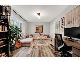604 GUELPH Street - 14
