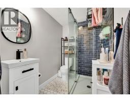 604 GUELPH Street - 19