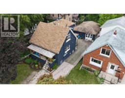 604 GUELPH Street - 3