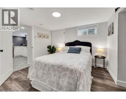 604 GUELPH Street - 31