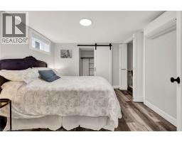 604 GUELPH Street - 32