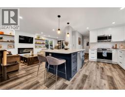 604 GUELPH Street - 4