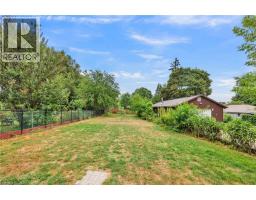 604 GUELPH Street - 40